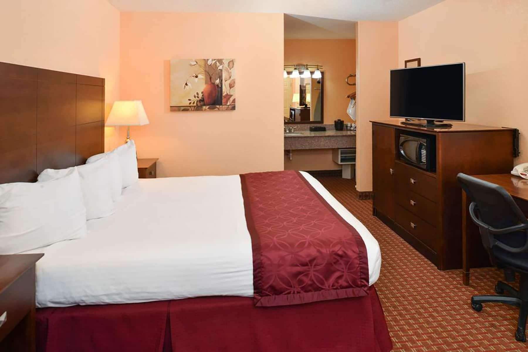 Days Inn By Wyndham Whitmore Lake Exterior photo