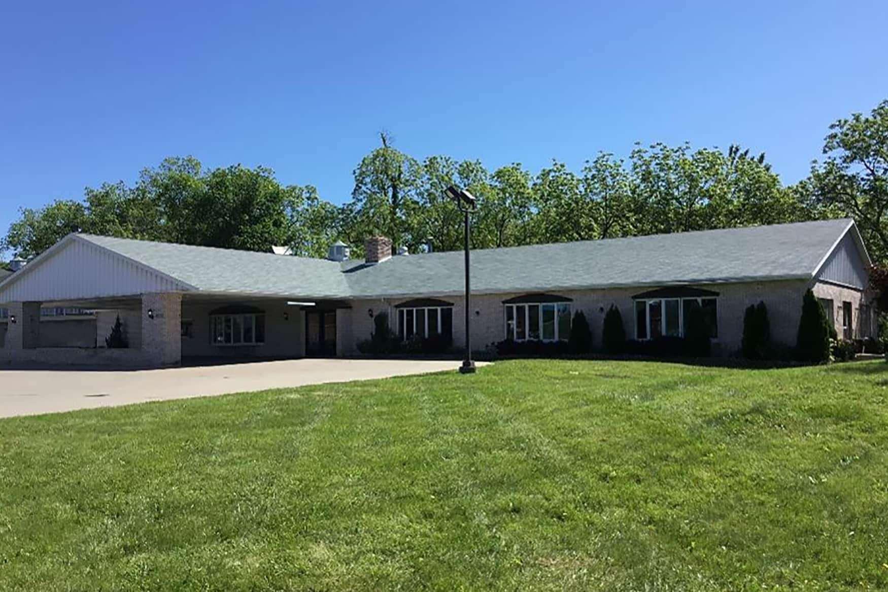 Days Inn By Wyndham Whitmore Lake Exterior photo